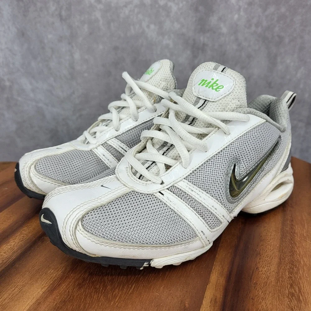 Nike Team Destroyer Golf Shoes Womens 5 White Lacrosse Cleats 317350013 Sneakers